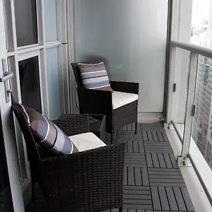 Apartment Downtown High-rise Condo- Cn Tower View, Toronto