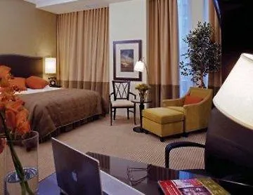 One King West Hotel And Residence Toronto 4*,  Canada