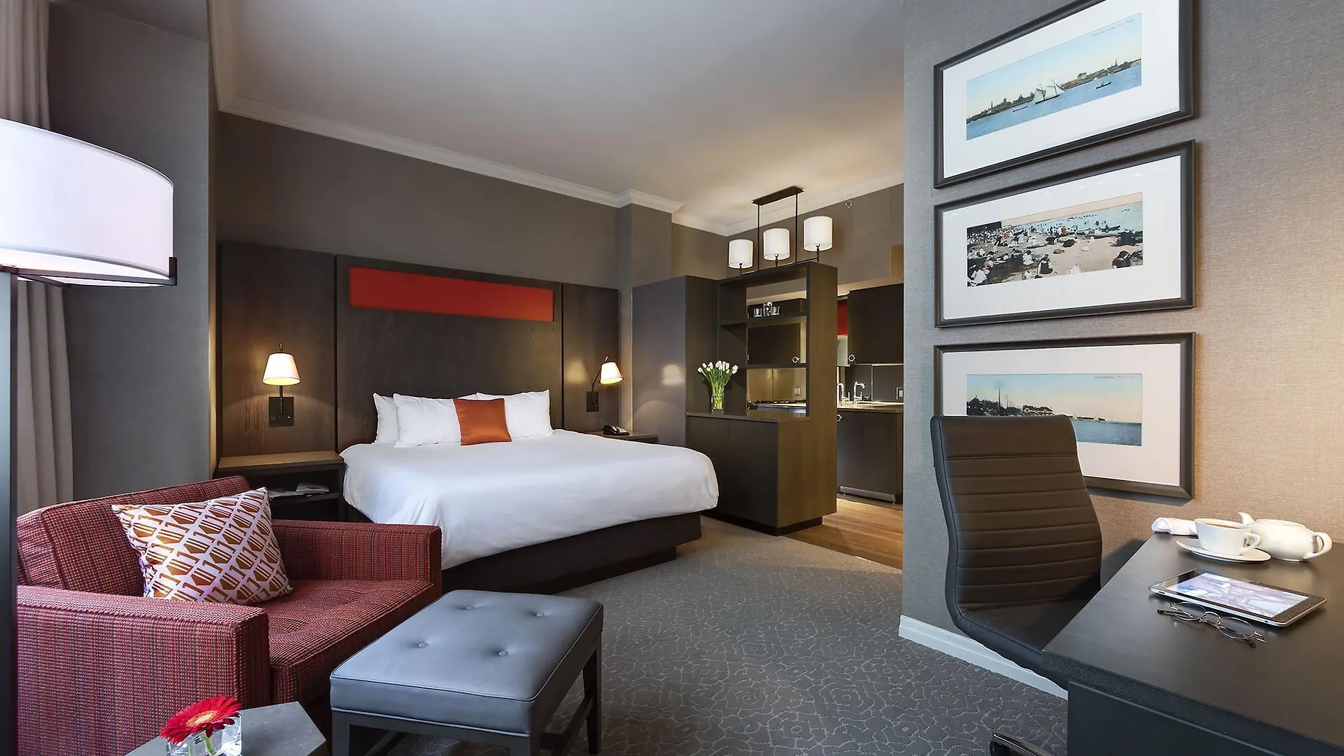One King West Hotel And Residence Toronto
