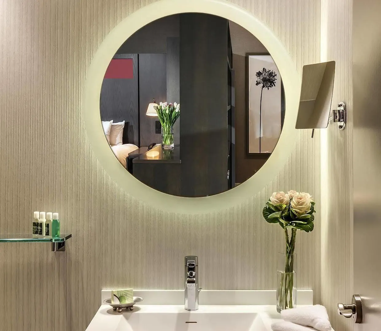 ****  One King West Hotel And Residence Toronto Canada